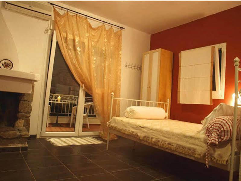 Hotel Lofos - The Hill Ίος Εξωτερικό φωτογραφία